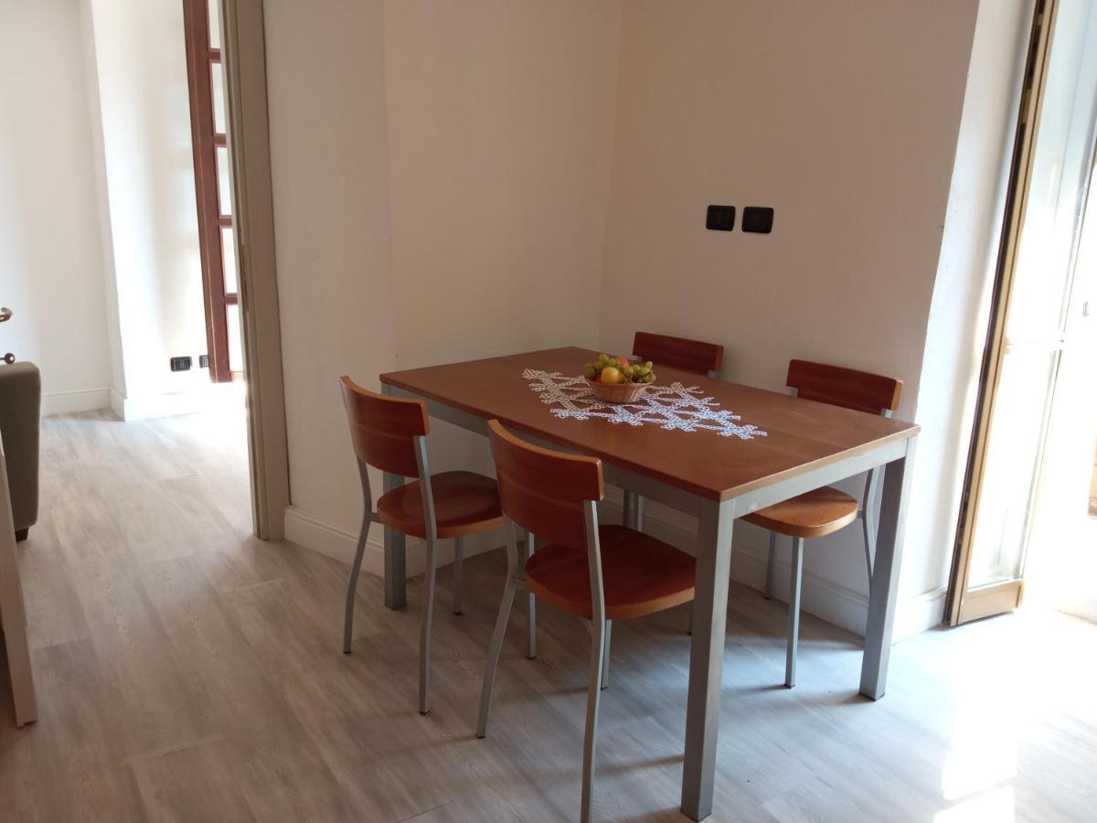 Entire Flat, Independent Entrance, 20 Mins To Bgy - Bergamo Milan Airport Apartman Nembro Kültér fotó